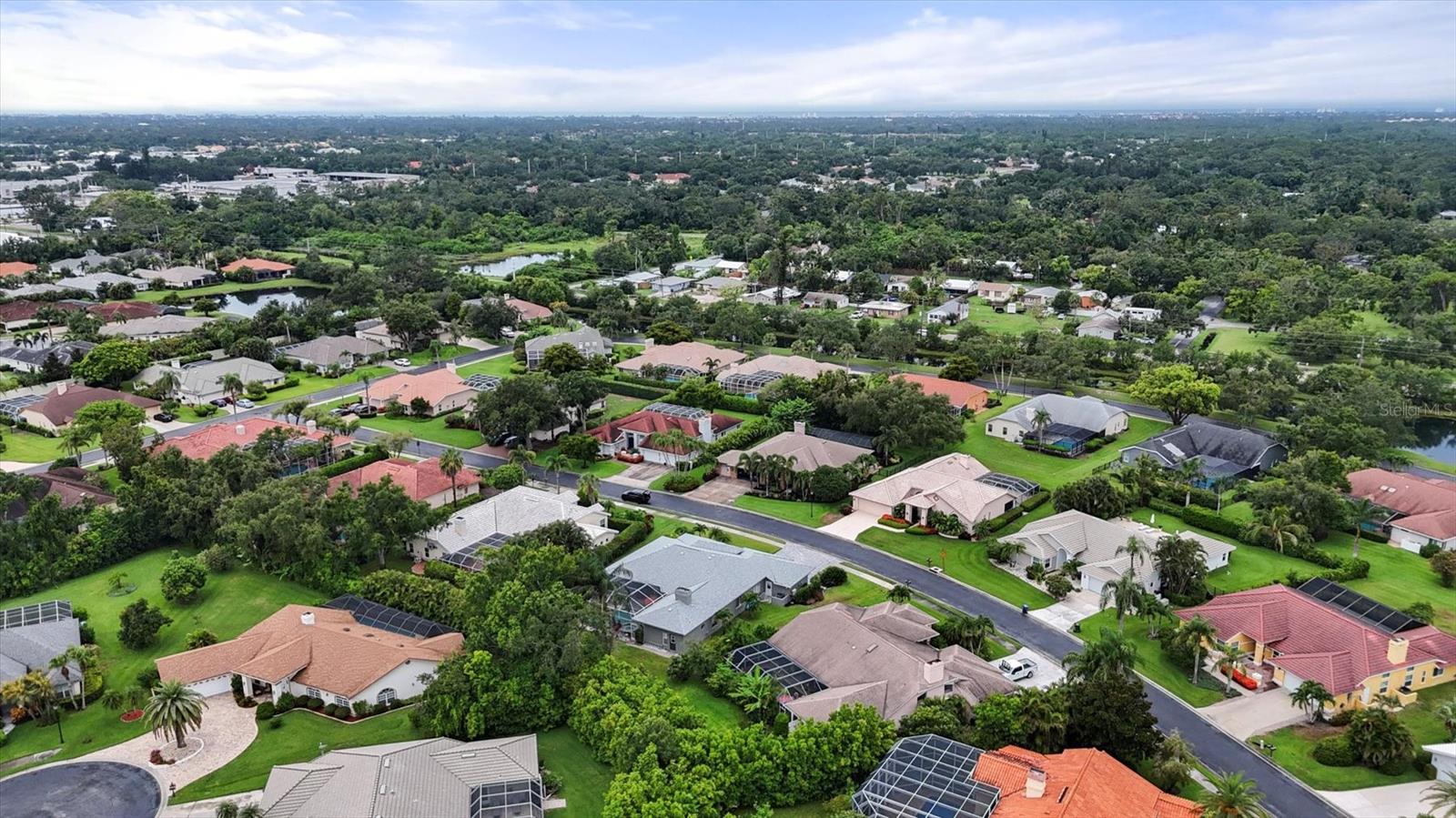Image 38 of 39 For 4888 Winterhaven Drive
