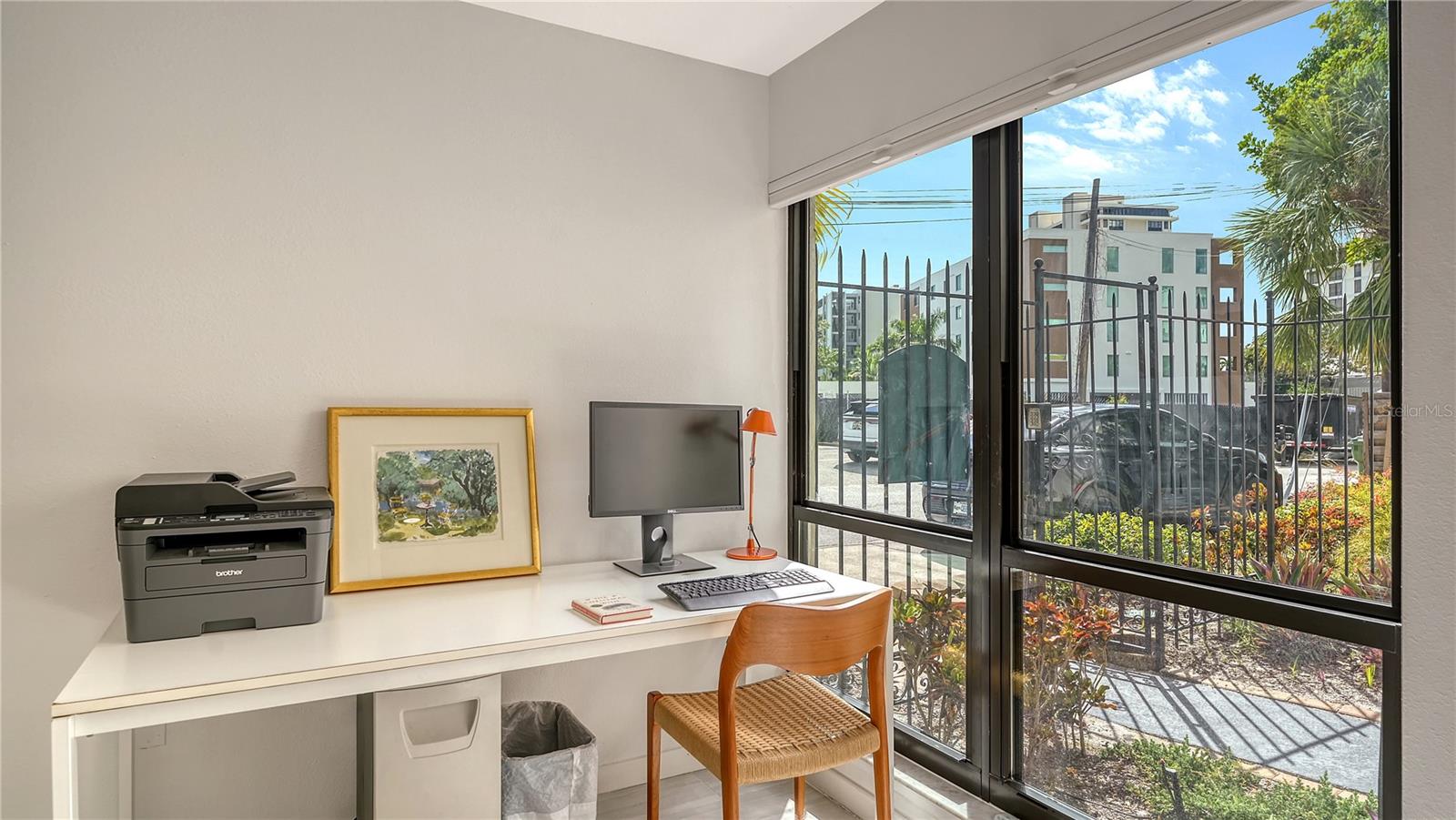 Image 22 of 72 For 1542 Oak Street 102