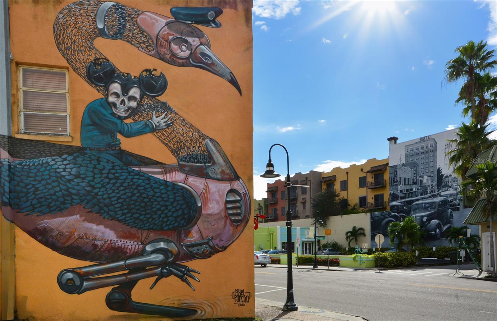 Image 50 of 72 For 1542 Oak Street 102