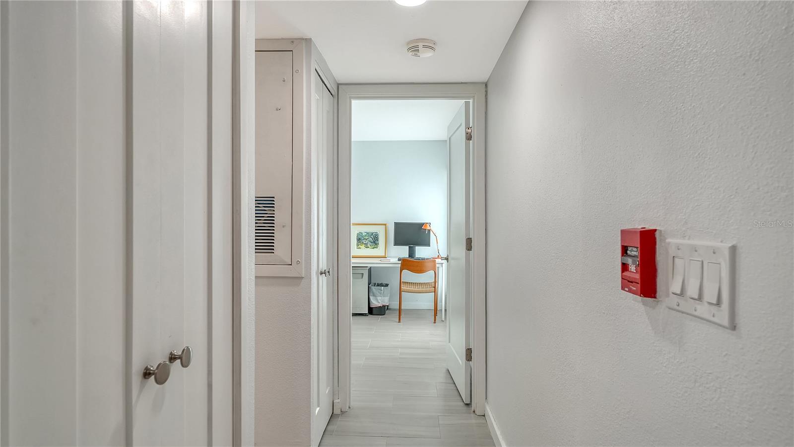 Image 6 of 72 For 1542 Oak Street 102