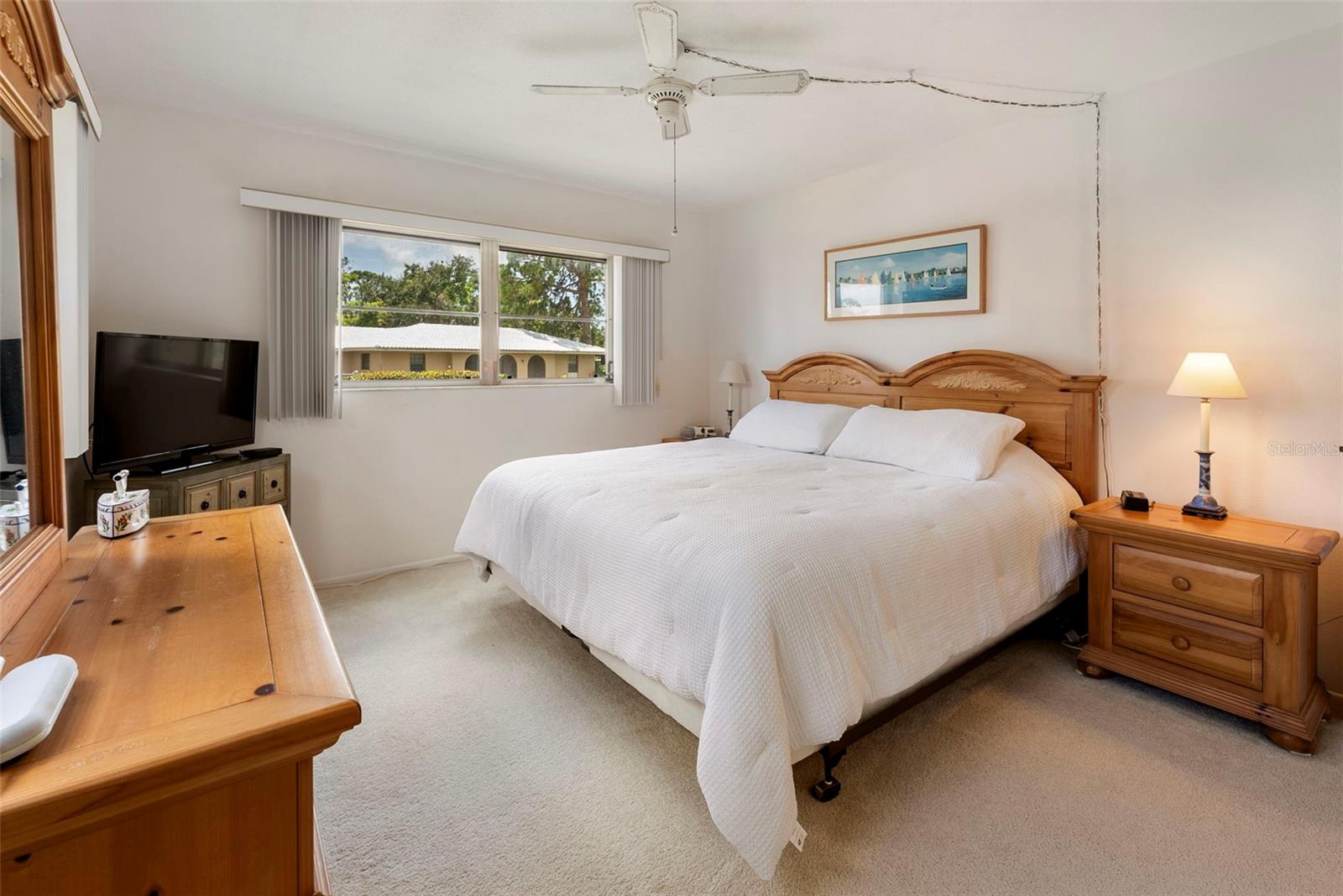 Image 10 of 40 For 213 Rubens Drive D