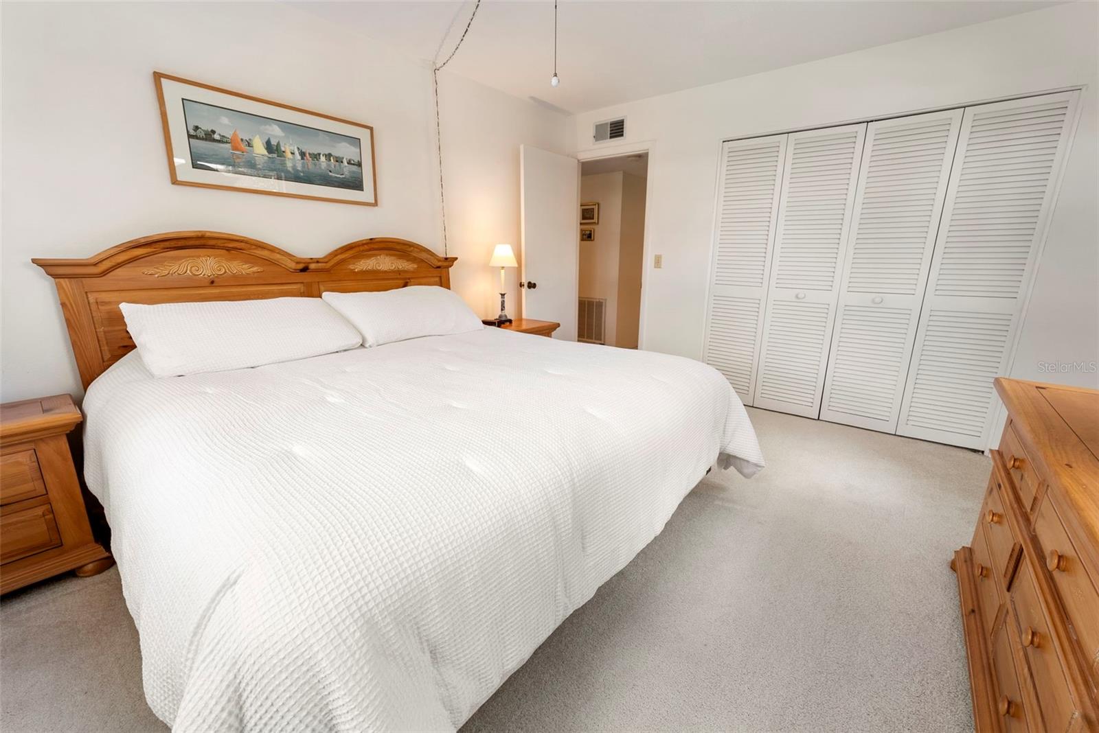Image 11 of 40 For 213 Rubens Drive D