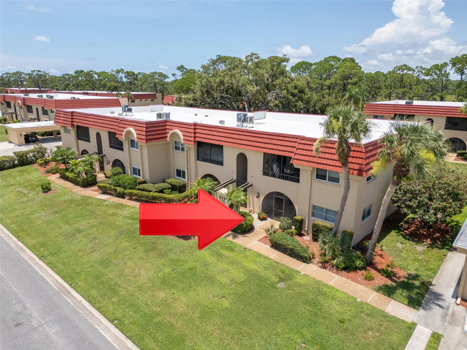 Image 2 of 40 For 213 Rubens Drive D
