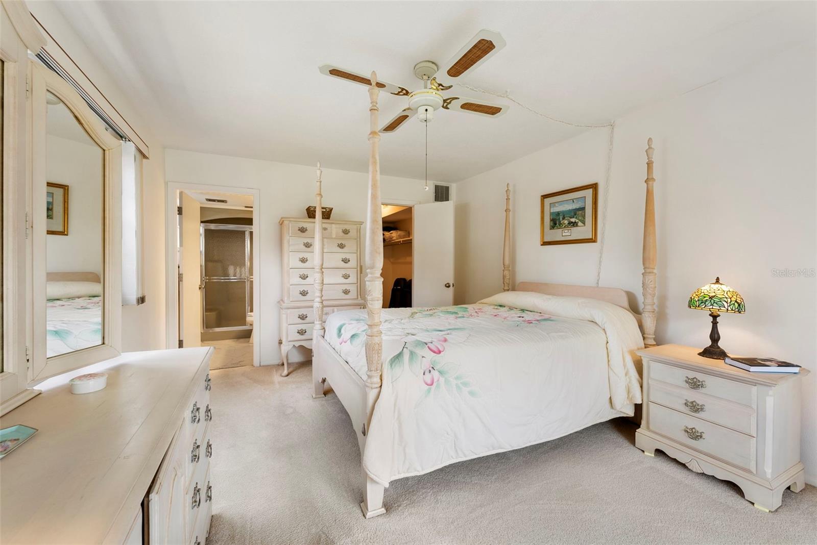 Image 23 of 40 For 213 Rubens Drive D