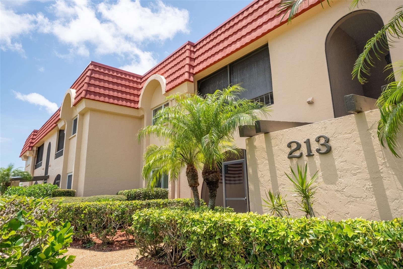 Image 32 of 40 For 213 Rubens Drive D