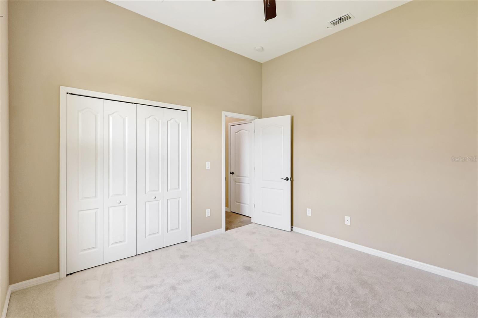 Image 37 of 77 For 111 172nd Street E