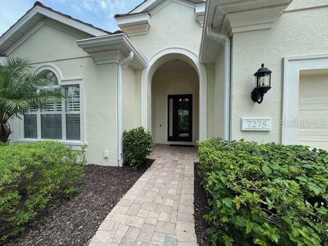 Image 3 of 35 For 7275 Lismore Court