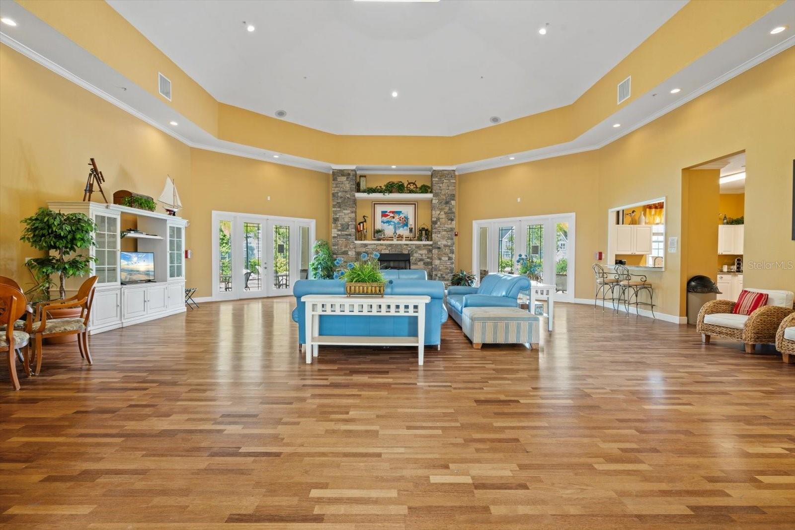 Image 34 of 38 For 5531 Rosehill Road 203