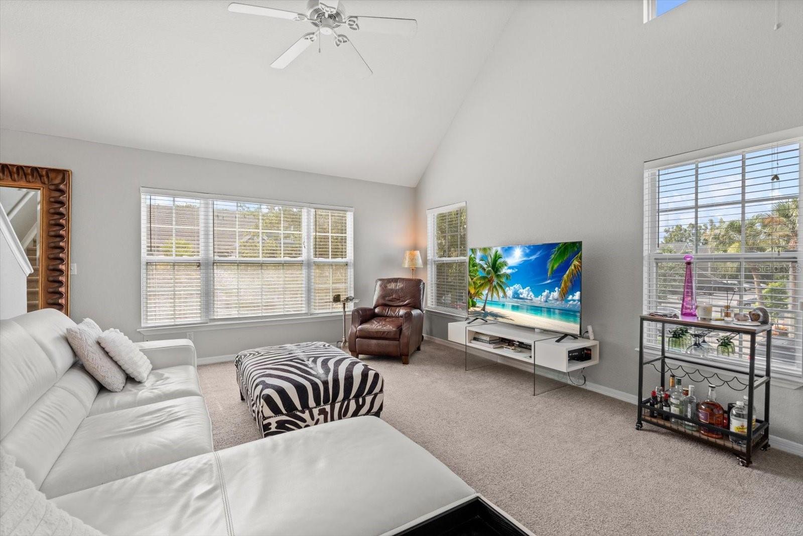 Image 7 of 38 For 5531 Rosehill Road 203