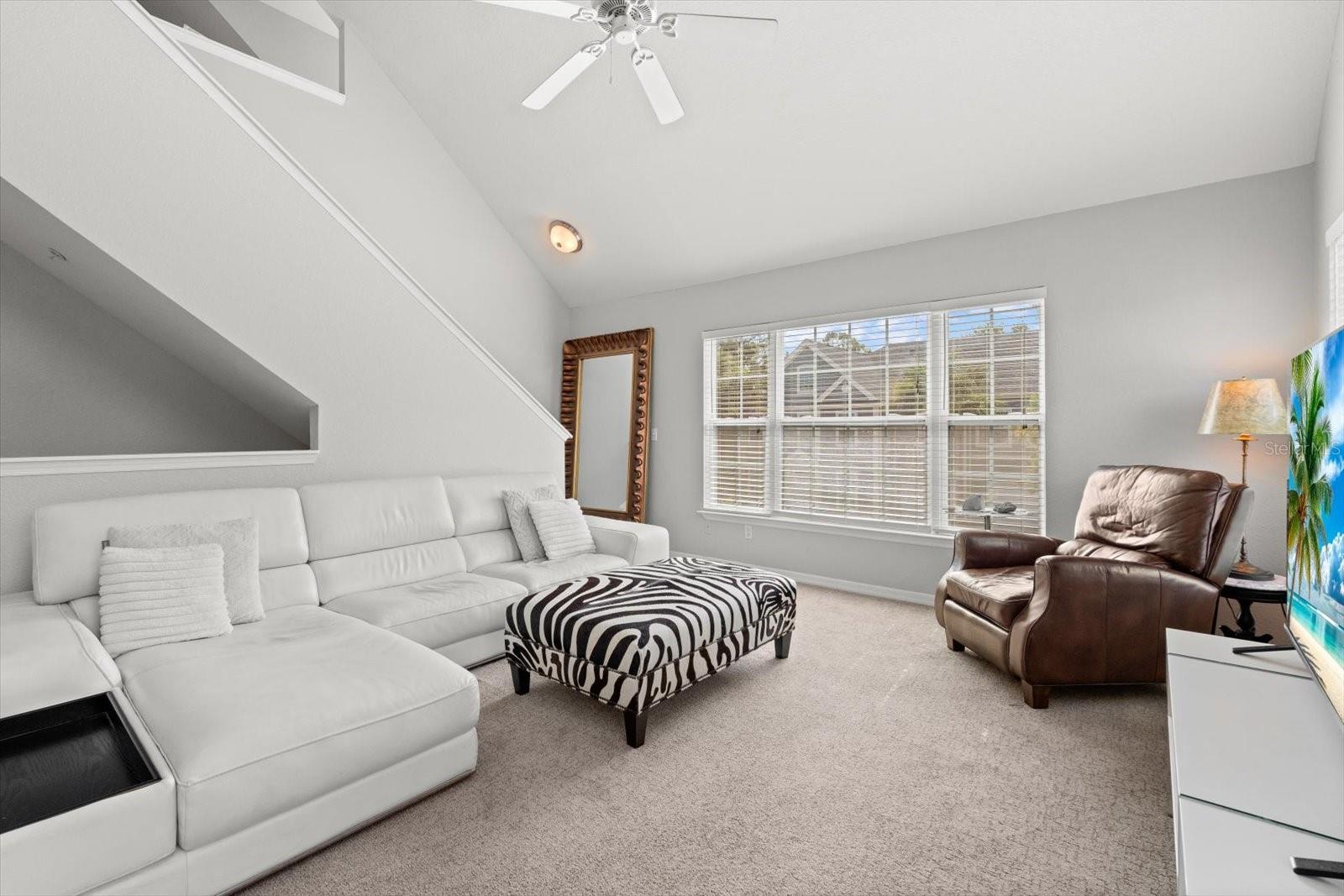 Image 8 of 38 For 5531 Rosehill Road 203