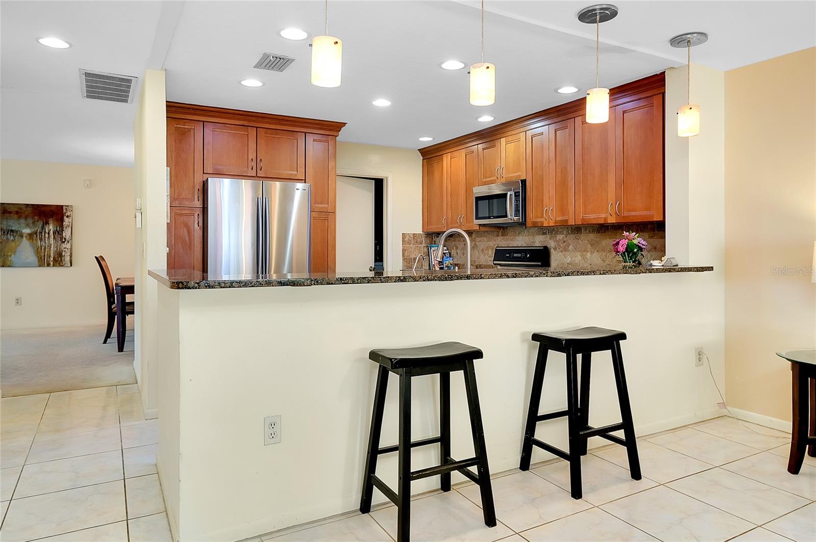Image 12 of 29 For 4339 Bowling Green Circle 19