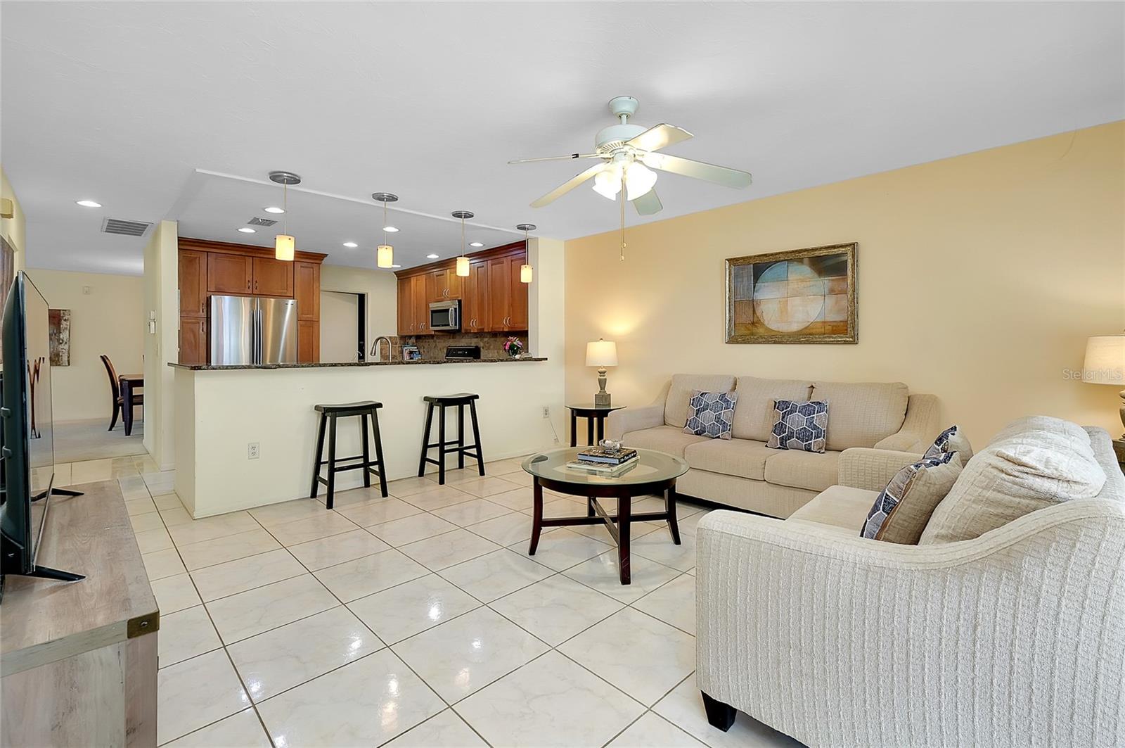 Image 14 of 29 For 4339 Bowling Green Circle 19