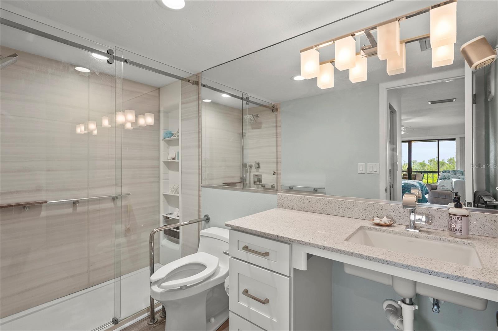 Image 31 of 67 For 3705 Bay Drive 205