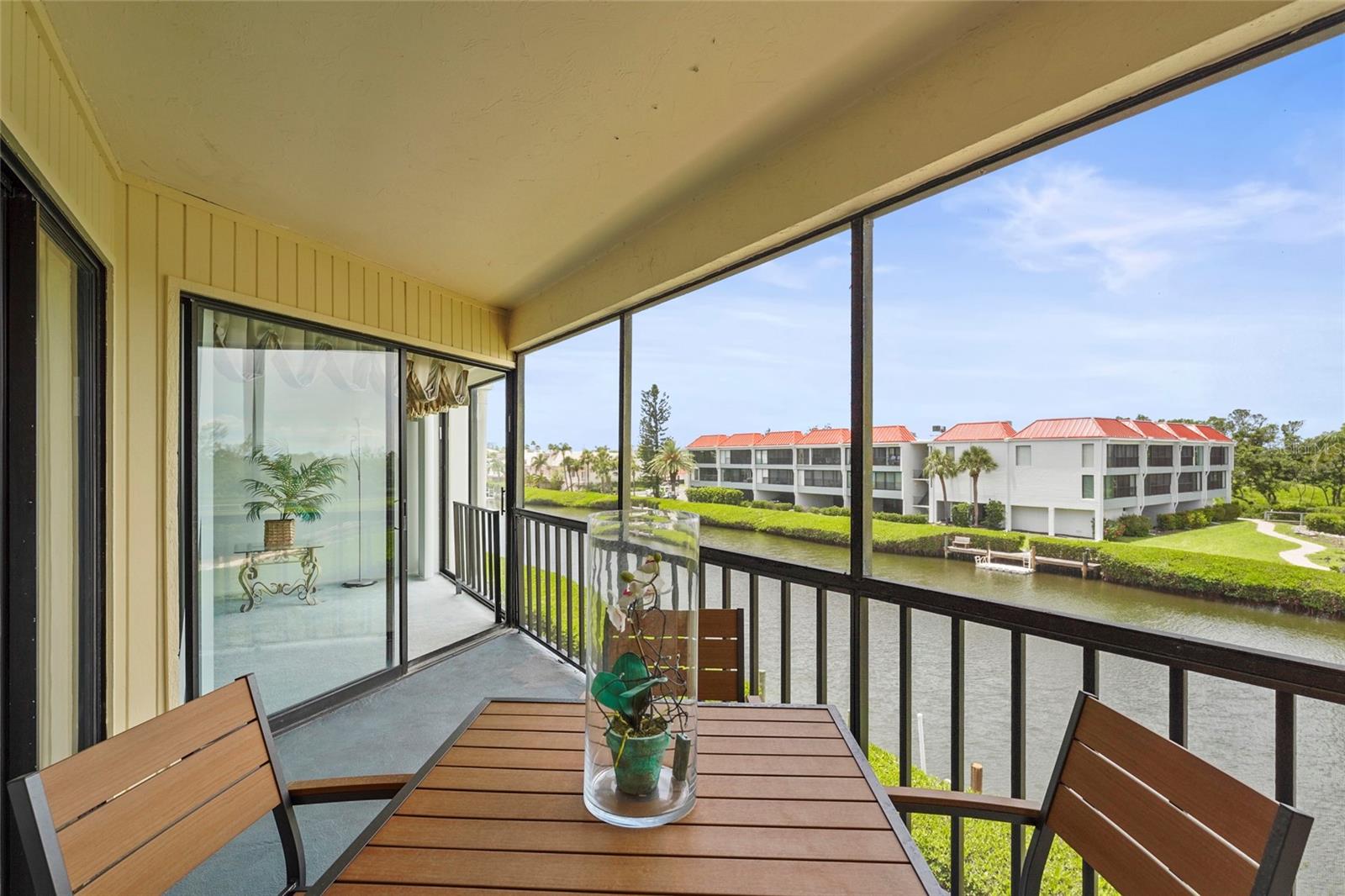 Image 38 of 67 For 3705 Bay Drive 205