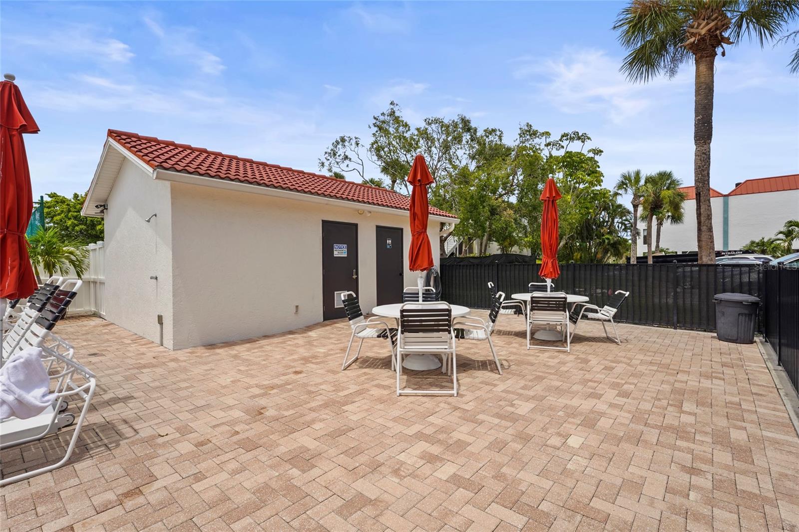 Image 45 of 67 For 3705 Bay Drive 205
