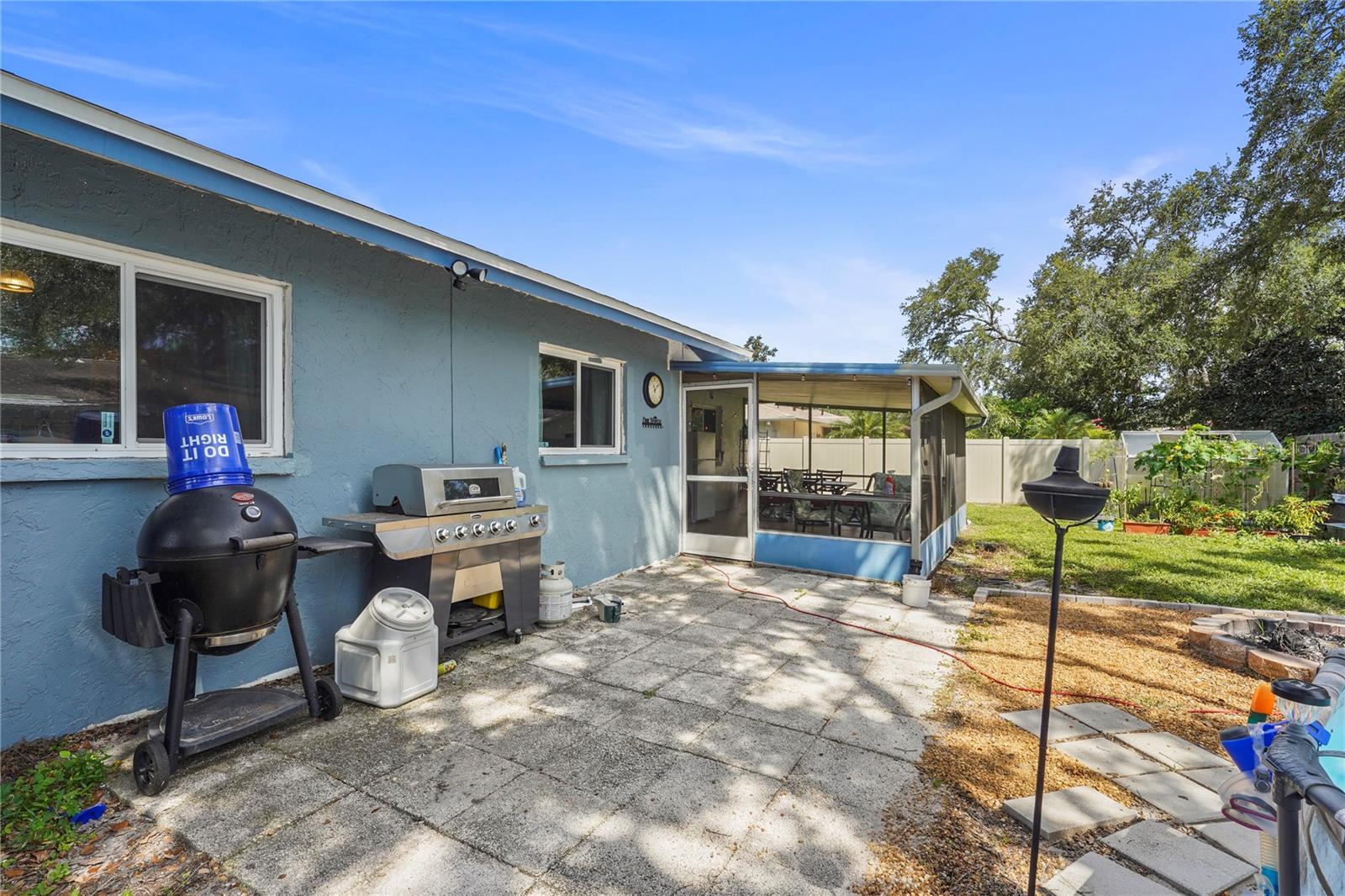 Image 21 of 49 For 5537 Rollingwood Drive