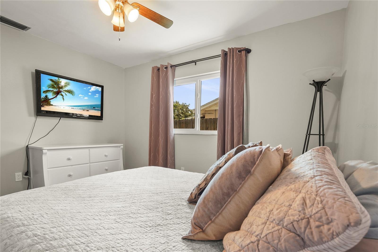 Image 42 of 49 For 5537 Rollingwood Drive