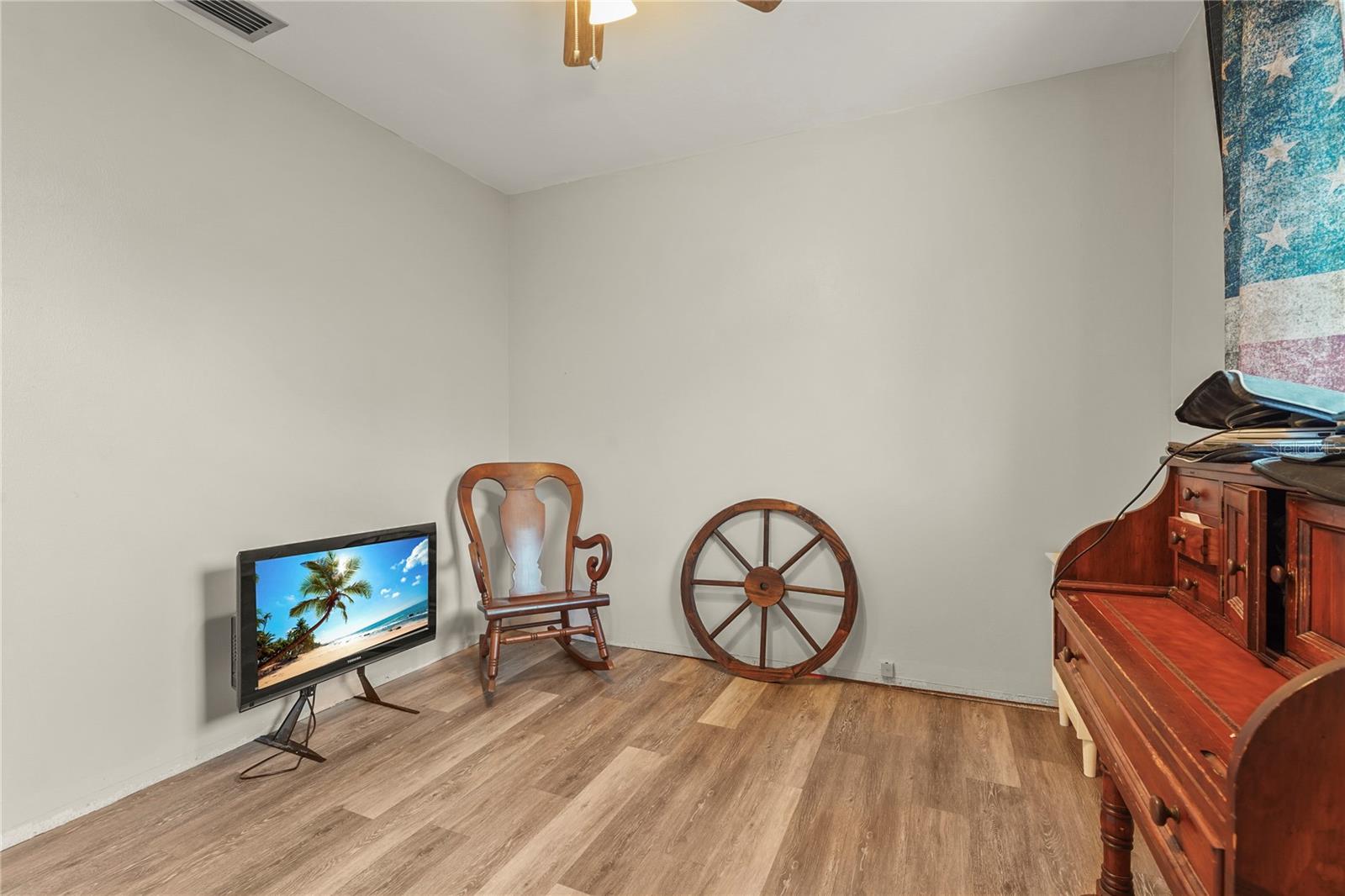 Image 45 of 49 For 5537 Rollingwood Drive