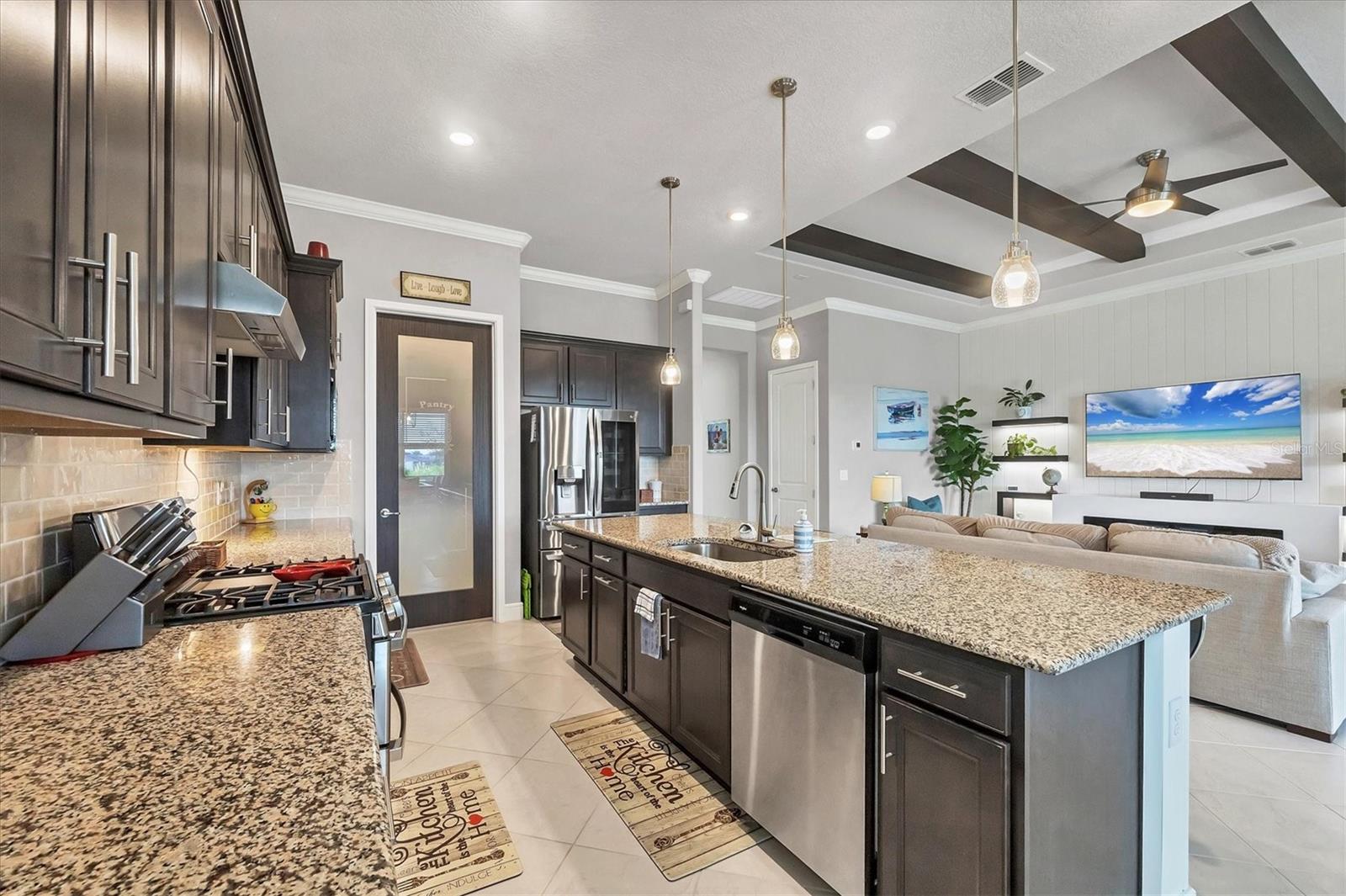 Image 14 of 54 For 10347 Coastal Shores Drive