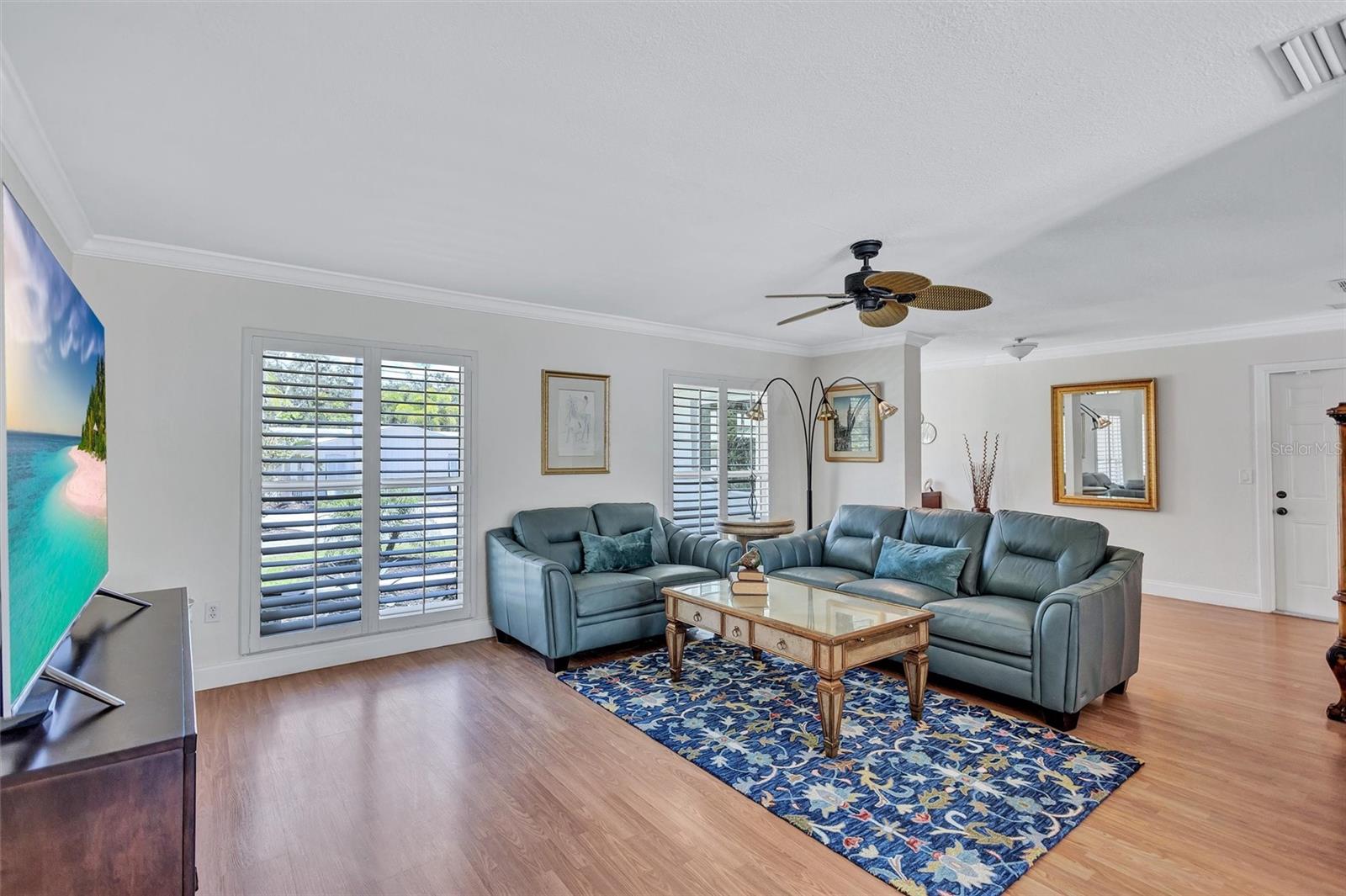 Image 29 of 96 For 6962 Belgrave Drive