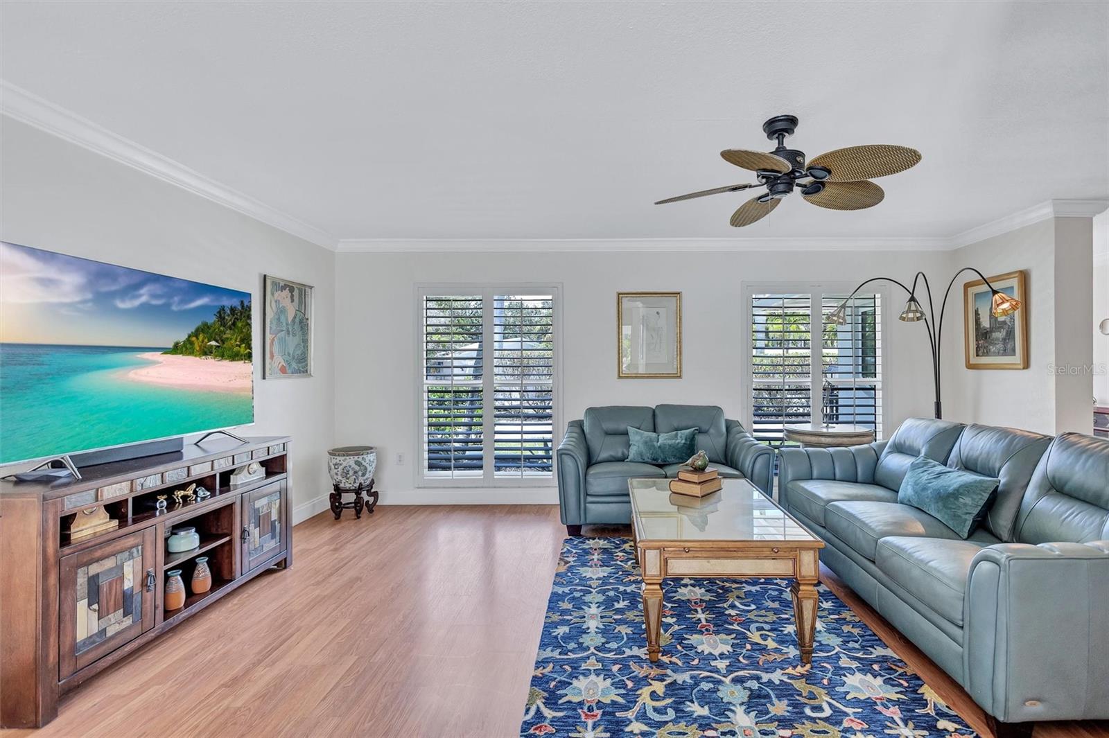 Image 32 of 96 For 6962 Belgrave Drive