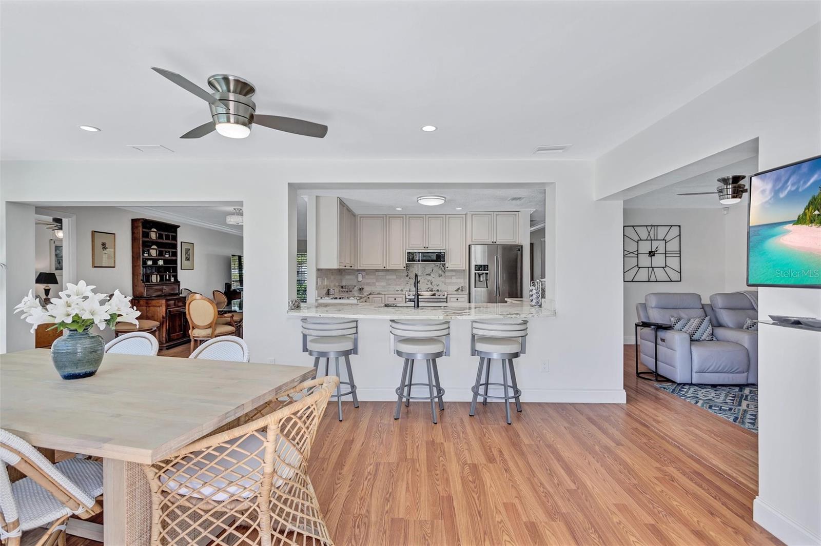 Image 40 of 96 For 6962 Belgrave Drive