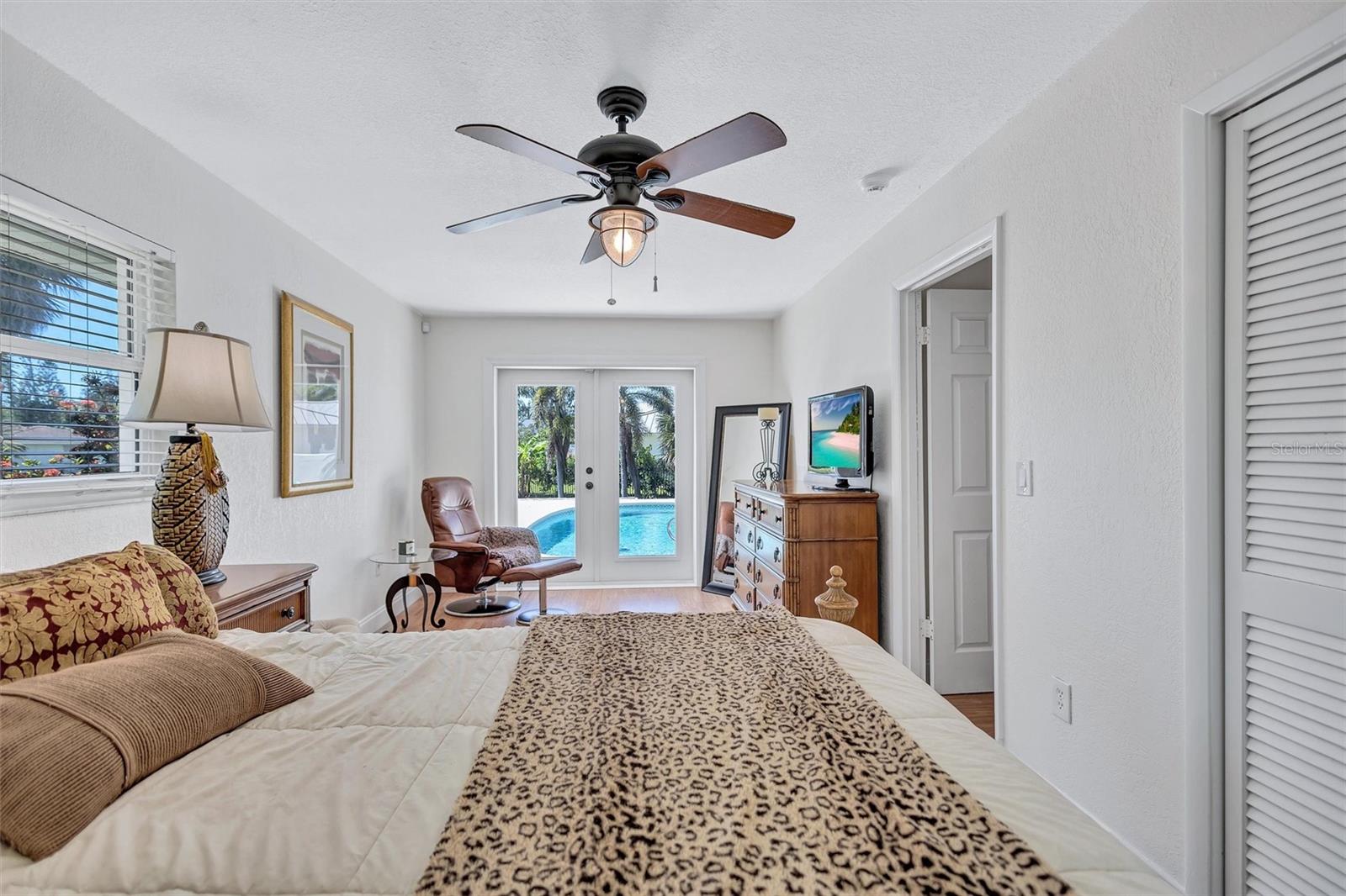 Image 64 of 96 For 6962 Belgrave Drive