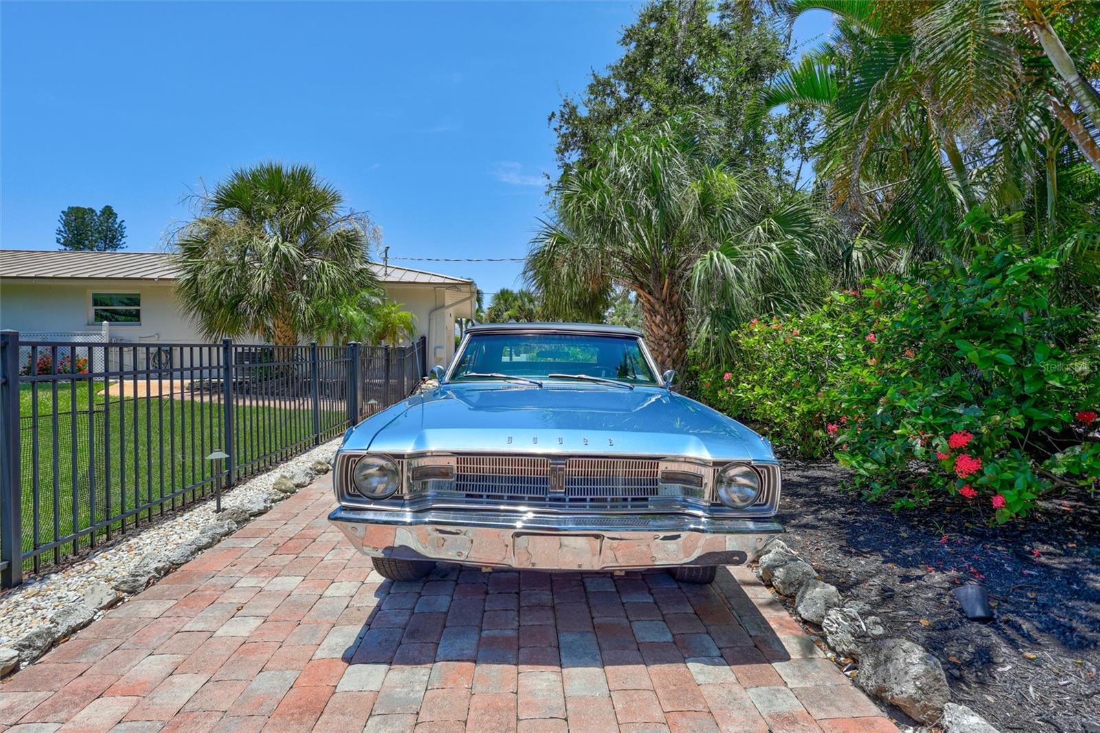 Image 88 of 96 For 6962 Belgrave Drive