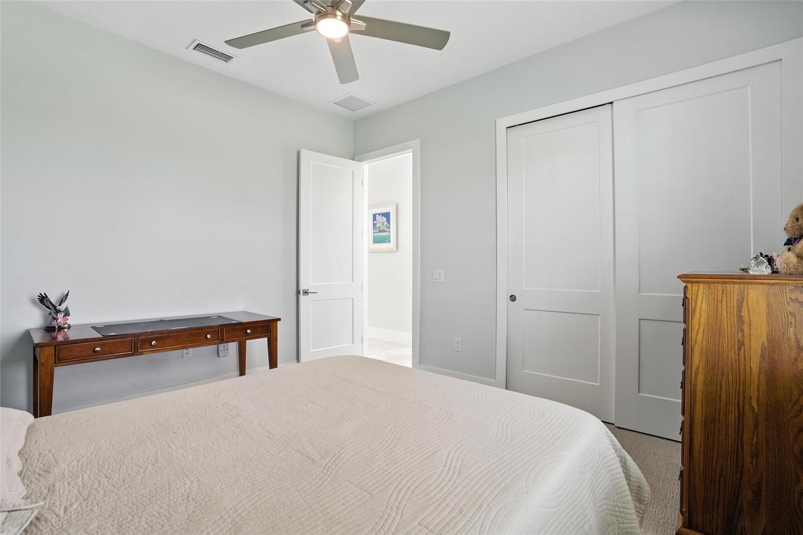Image 27 of 43 For 16803 Prince Phillip Court
