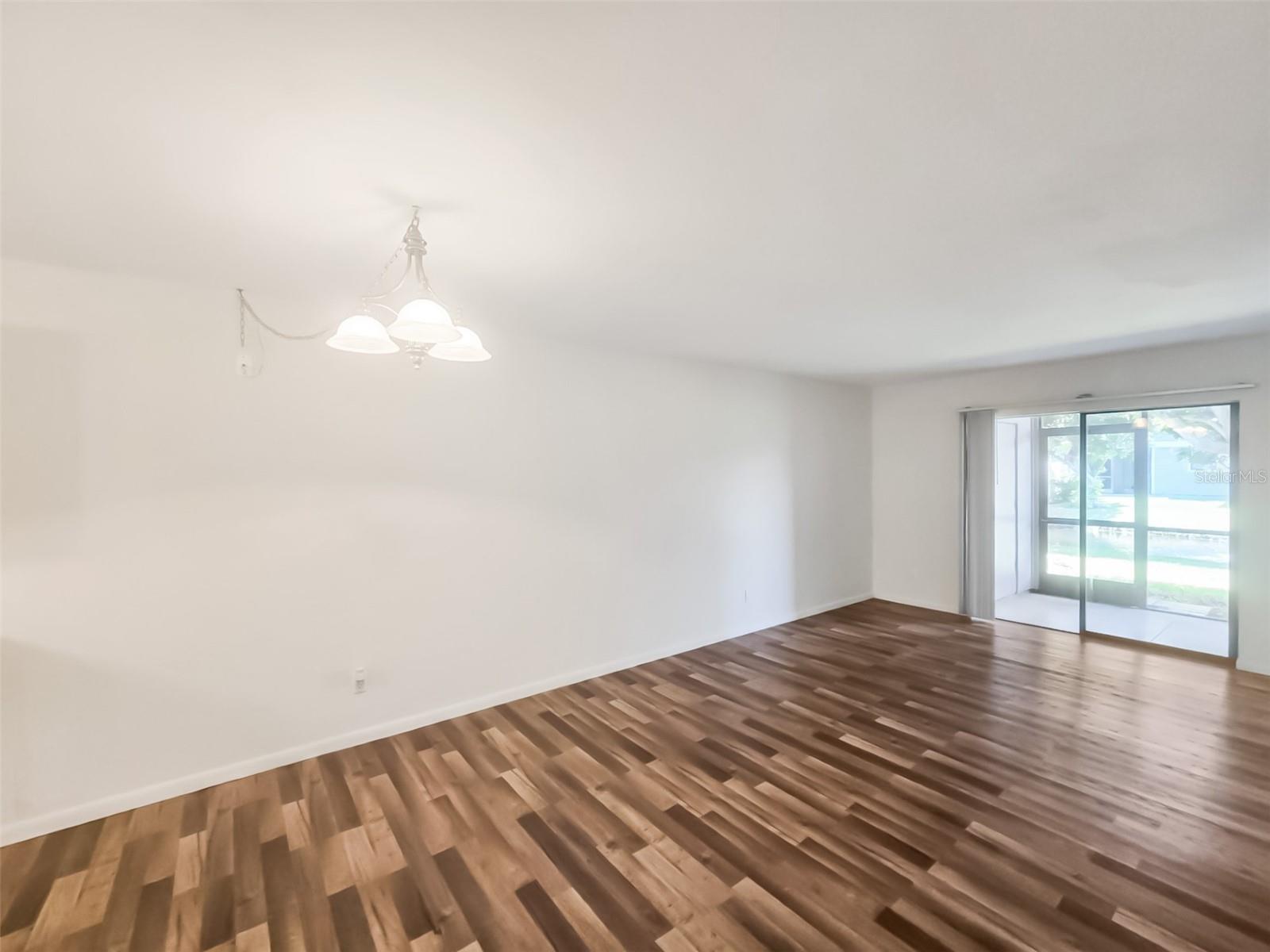 Image 10 of 16 For 6033 34th Street W 11