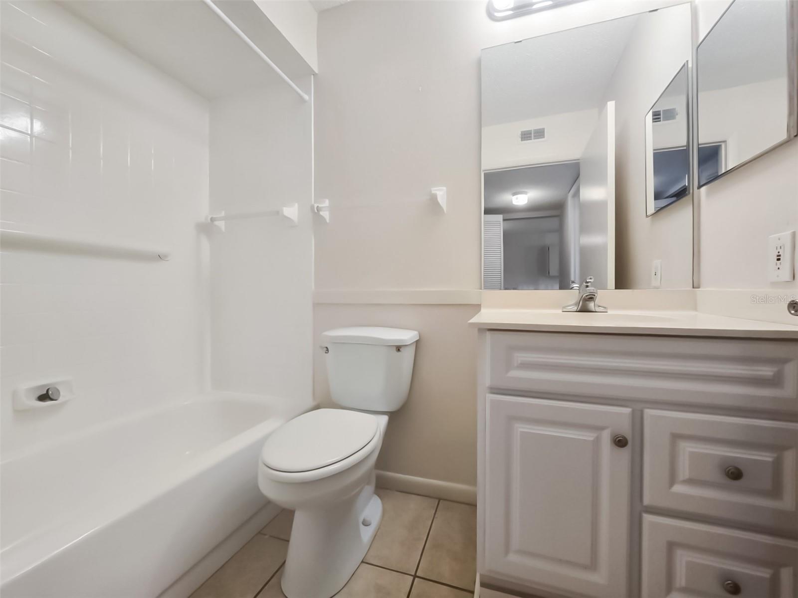 Image 8 of 16 For 6033 34th Street W 11