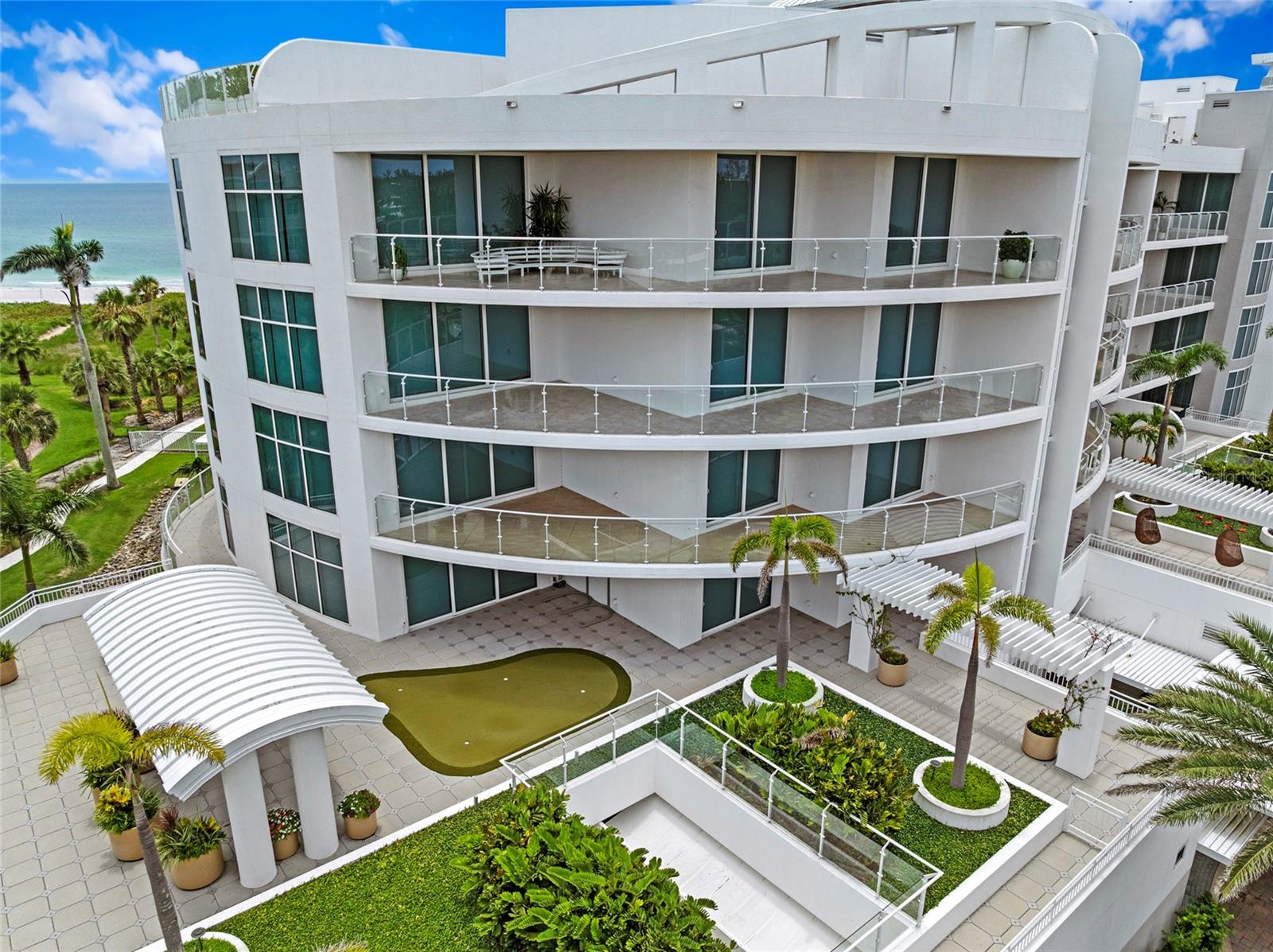 Image 10 of 98 For 2251 Gulf Of Mexico Drive 301