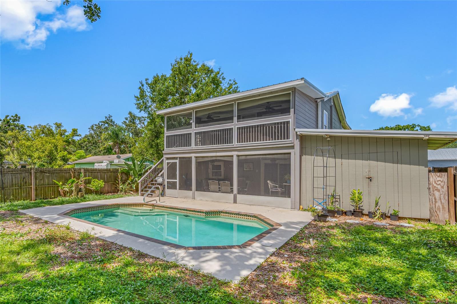 Image 23 of 67 For 820 Manatee Avenue