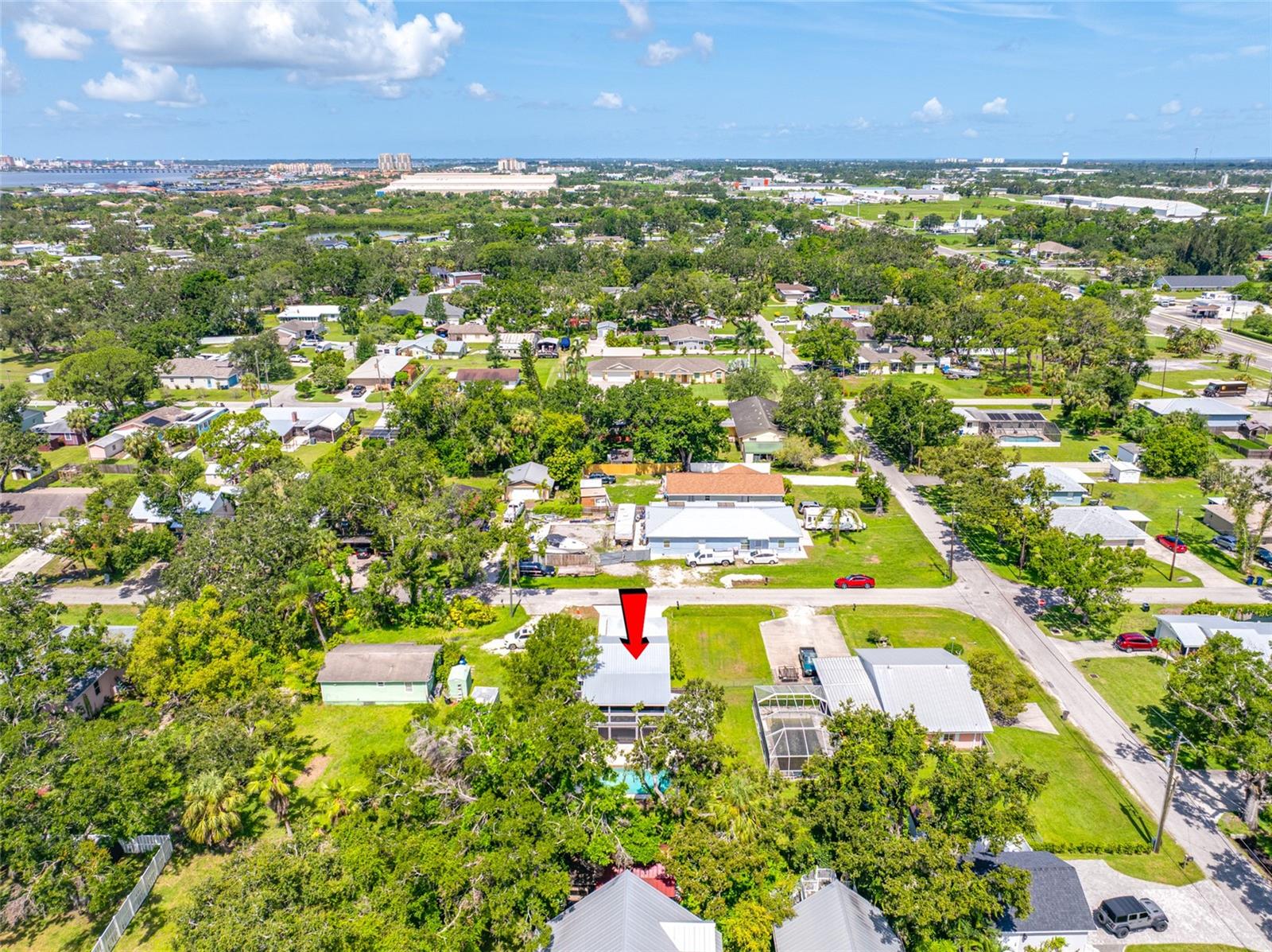 Image 6 of 67 For 820 Manatee Avenue