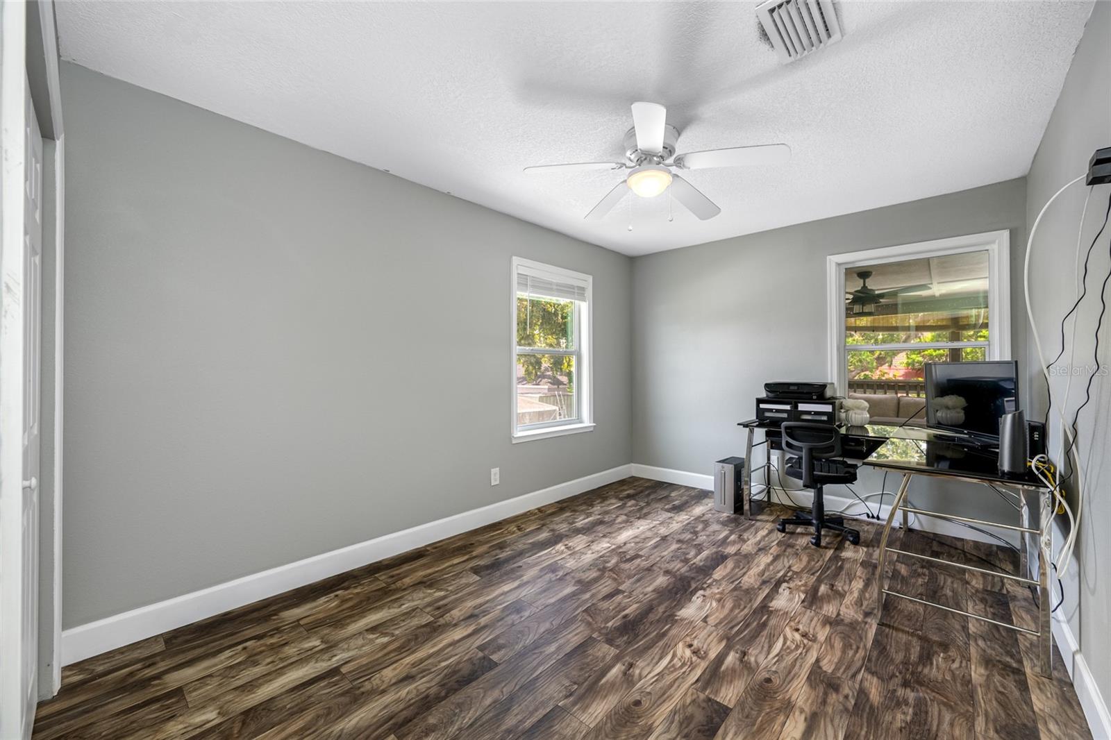 Image 64 of 67 For 820 Manatee Avenue