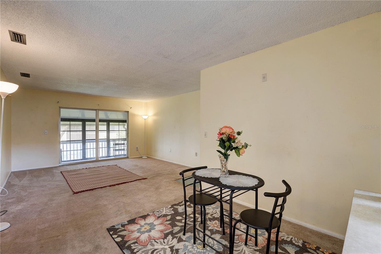 Image 12 of 40 For 2716 Hidden Lake Boulevard C