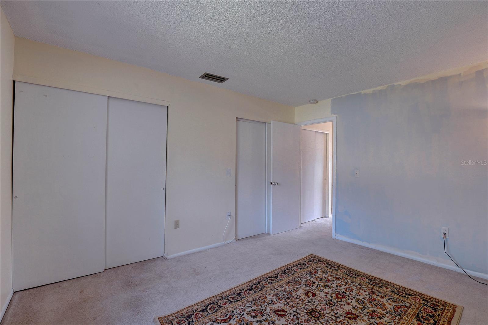 Image 19 of 40 For 2716 Hidden Lake Boulevard C