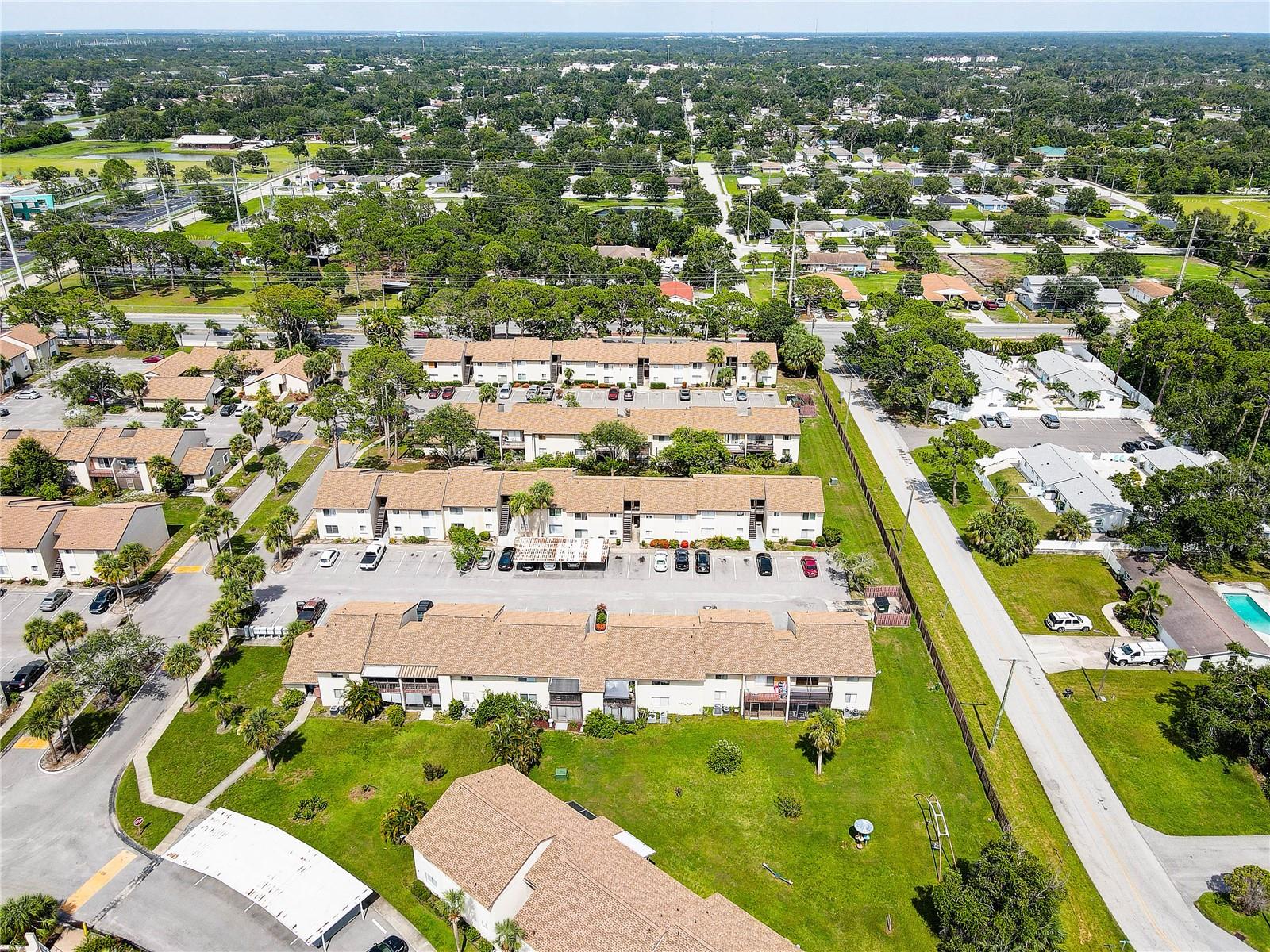 Image 26 of 40 For 2716 Hidden Lake Boulevard C