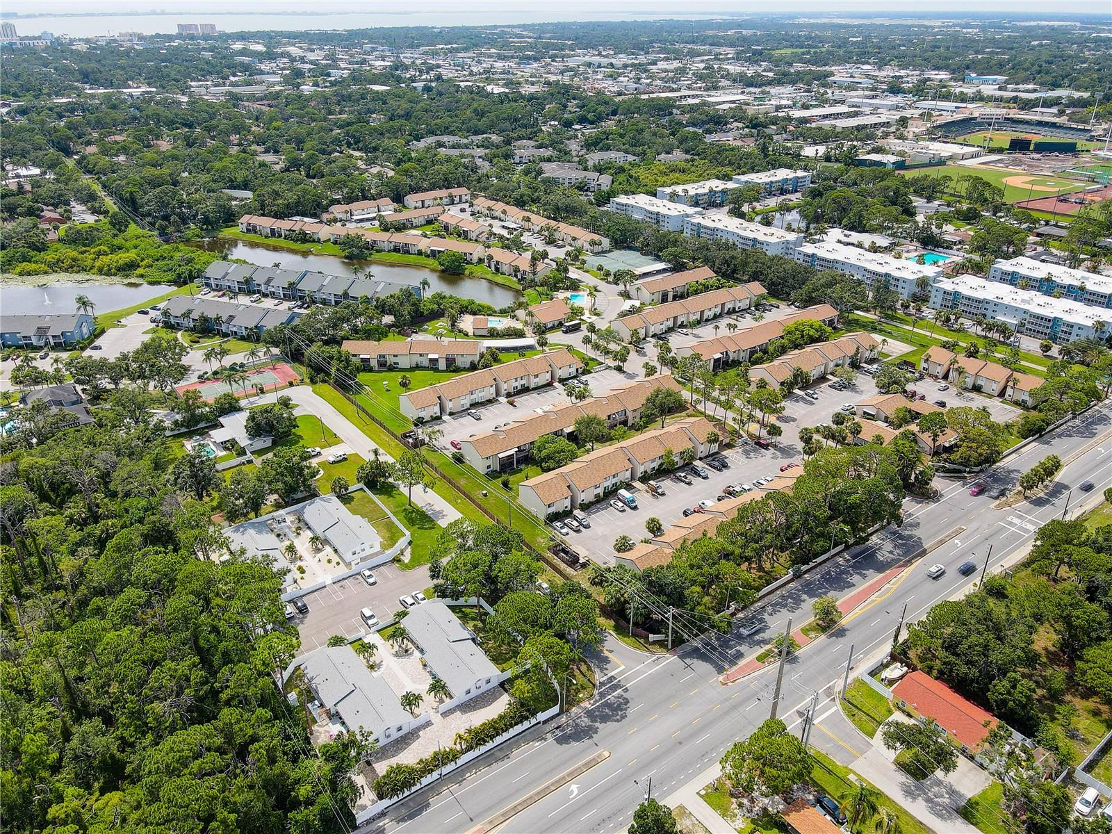 Image 34 of 40 For 2716 Hidden Lake Boulevard C