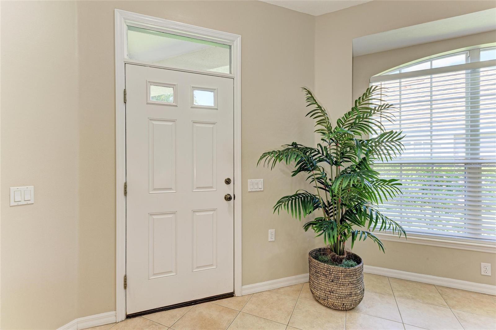 Image 10 of 97 For 7039 Woodmore Terrace