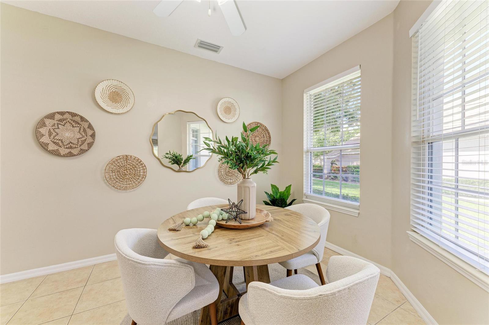 Image 20 of 97 For 7039 Woodmore Terrace