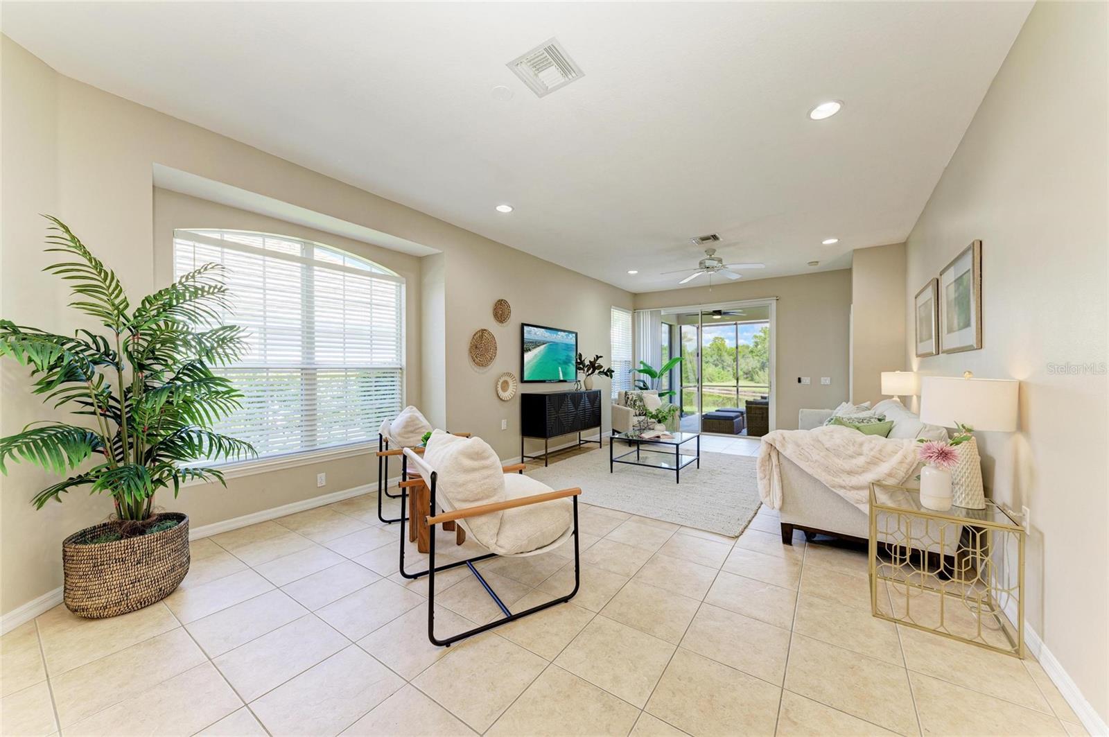 Image 6 of 97 For 7039 Woodmore Terrace