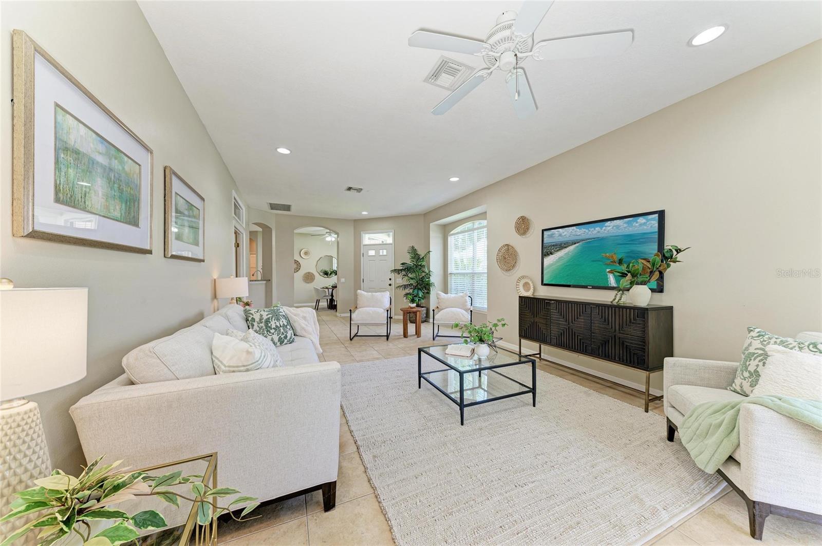 Image 8 of 97 For 7039 Woodmore Terrace