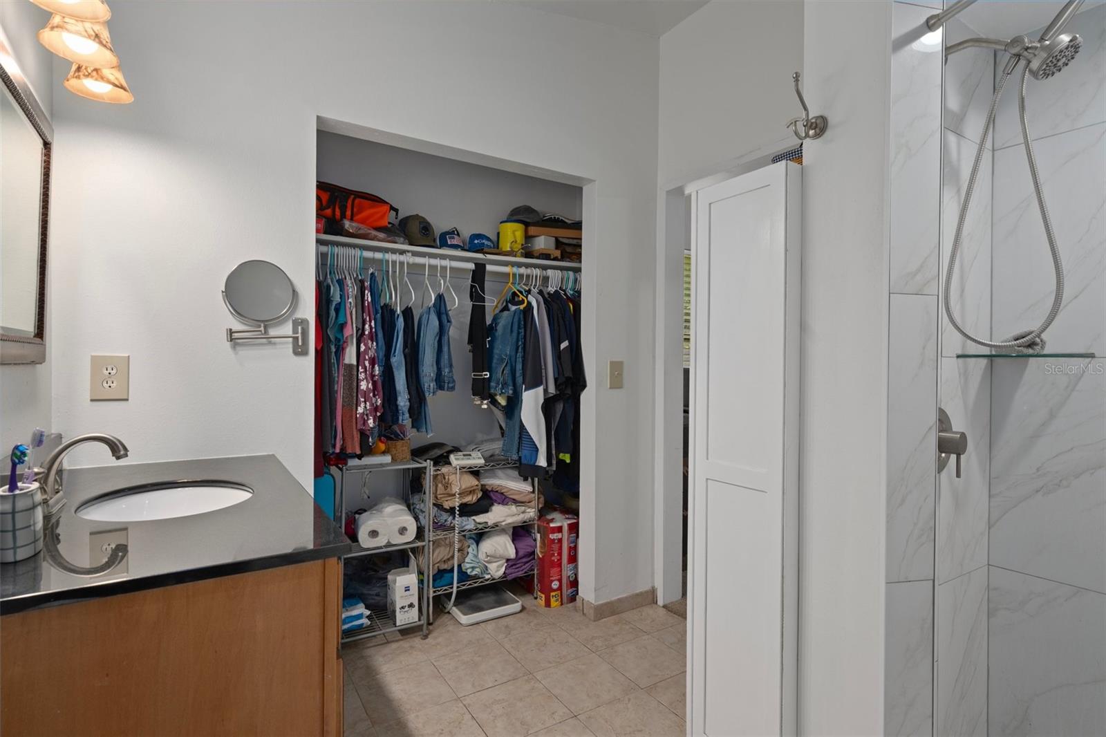 Listing photo id 25 for 16118 Wilson Boulevard