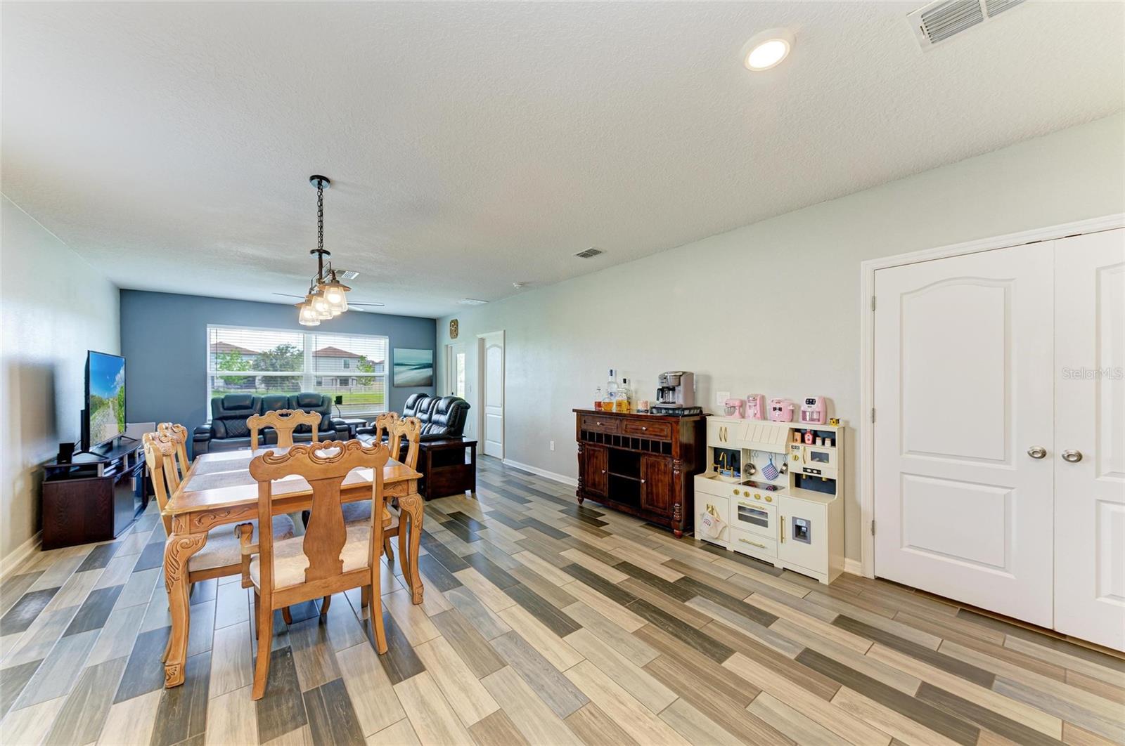 Image 10 of 50 For 5134 Brickwood Rise Drive