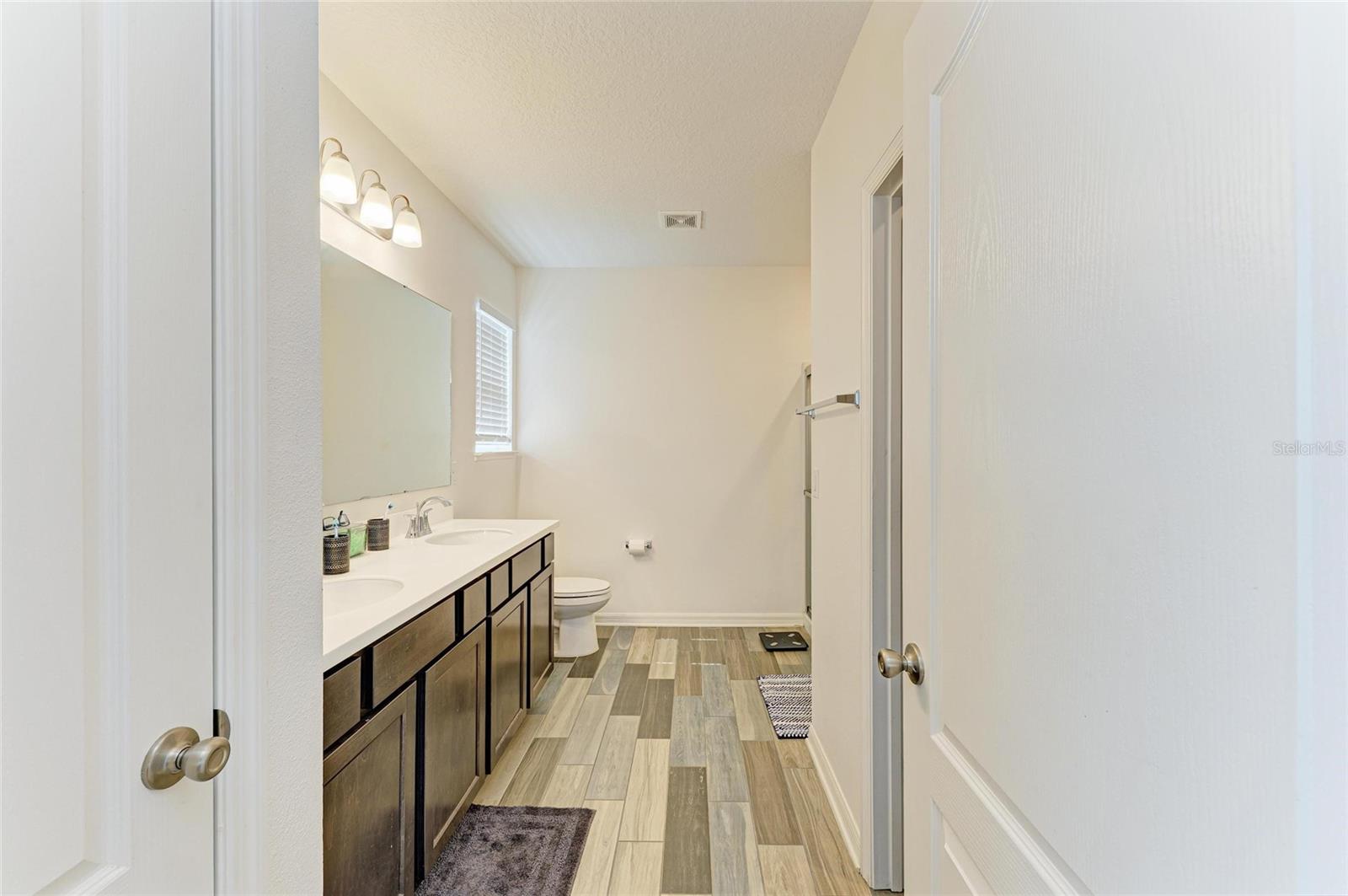 Image 20 of 50 For 5134 Brickwood Rise Drive