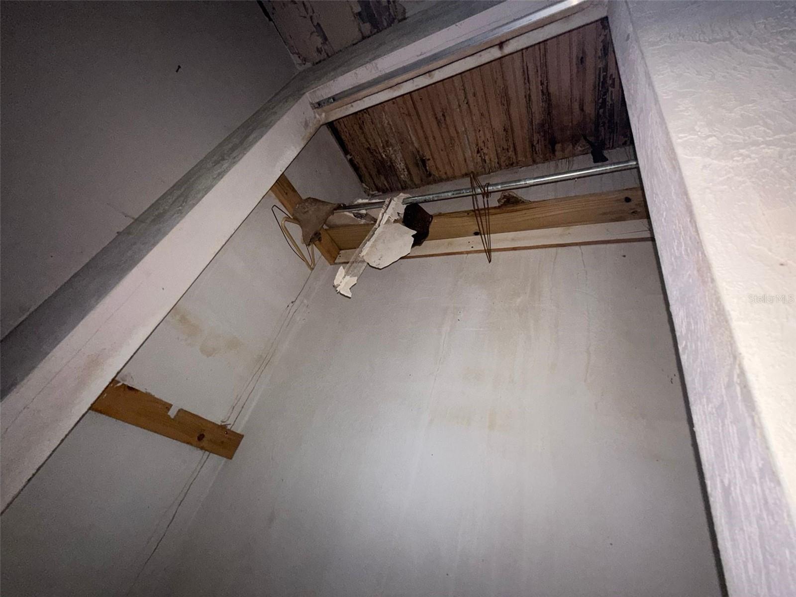 Image 12 of 25 For 617 Duss Street