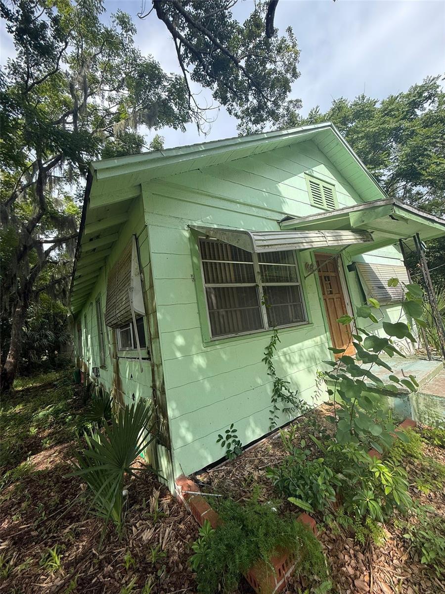 Image 2 of 25 For 617 Duss Street