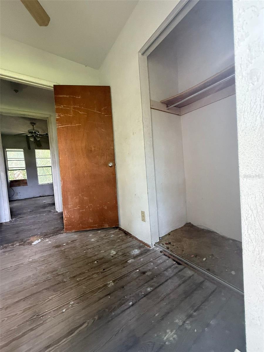 Image 5 of 25 For 617 Duss Street