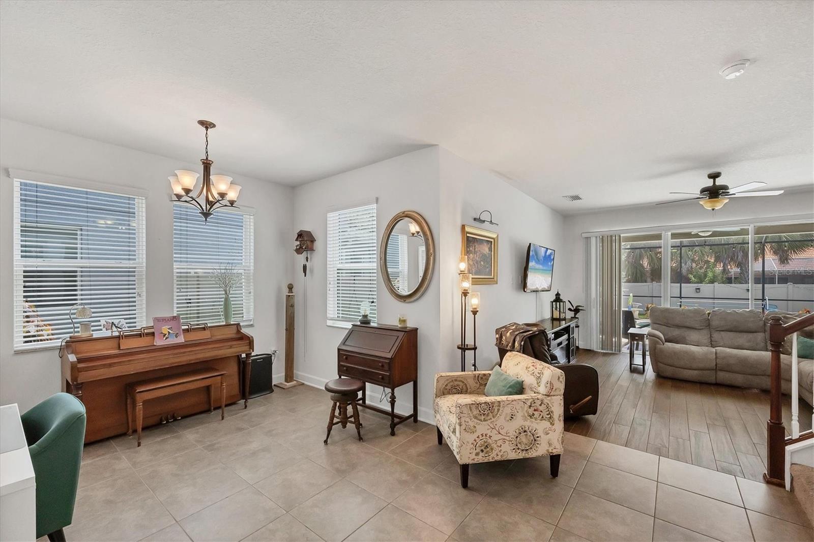 Image 10 of 33 For 7536 Aguila Drive